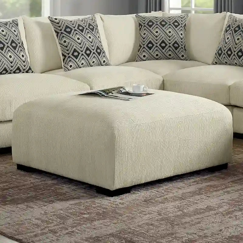 Pouf de cocktail rembourré en chenille
