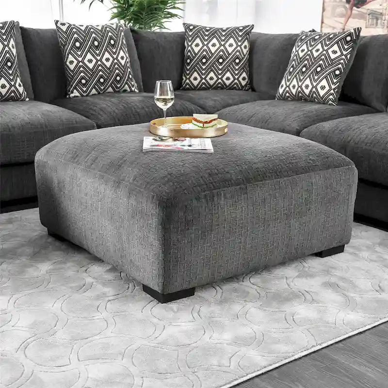 Pouf de cocktail rembourré en chenille